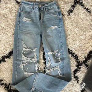 American Eagle Mom Jeans